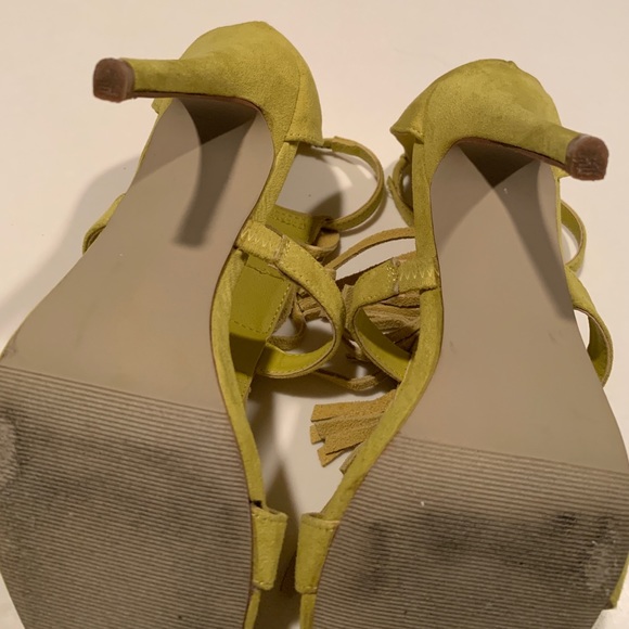 Steve Madden Yellow Fringe Heels - Picture 5 of 5